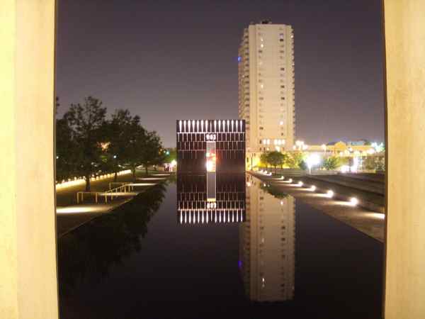 [oklahoma_memorial.jpg]